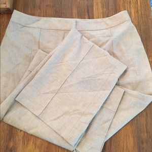 (1222). NWT. St. John pants.  Size 16